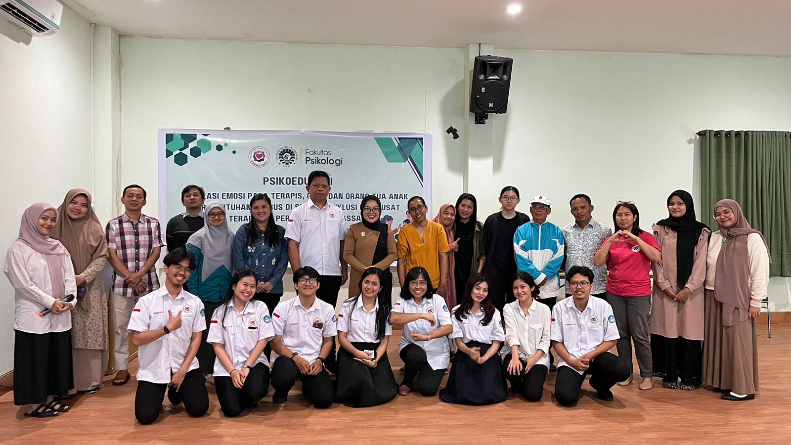 Psikoedukasi : Regulasi Emosi Pada Terapis, Guru, dan Orang tua Di Sekolah Inklusi Dan Pusat Terapi ABK Permataku Makassar