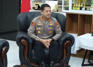 Kapolrestabes Makassar, Kombes. Pol. Arya Perdana S.H, S.IK, M.Si